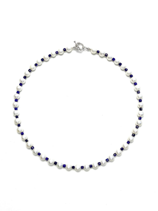 Freshwater Pearl Necklace with Lapis Lazuli - Carameo Jewels