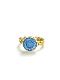 Cameo Ring Daisy Blue