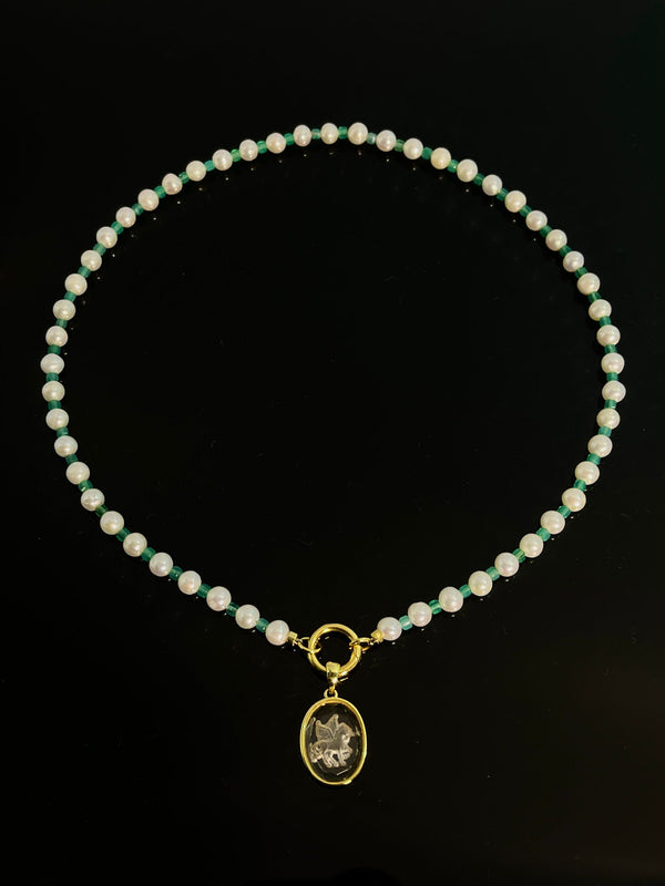 Pearl Necklace with Crystal Cameo Pendant - Carameo Jewels