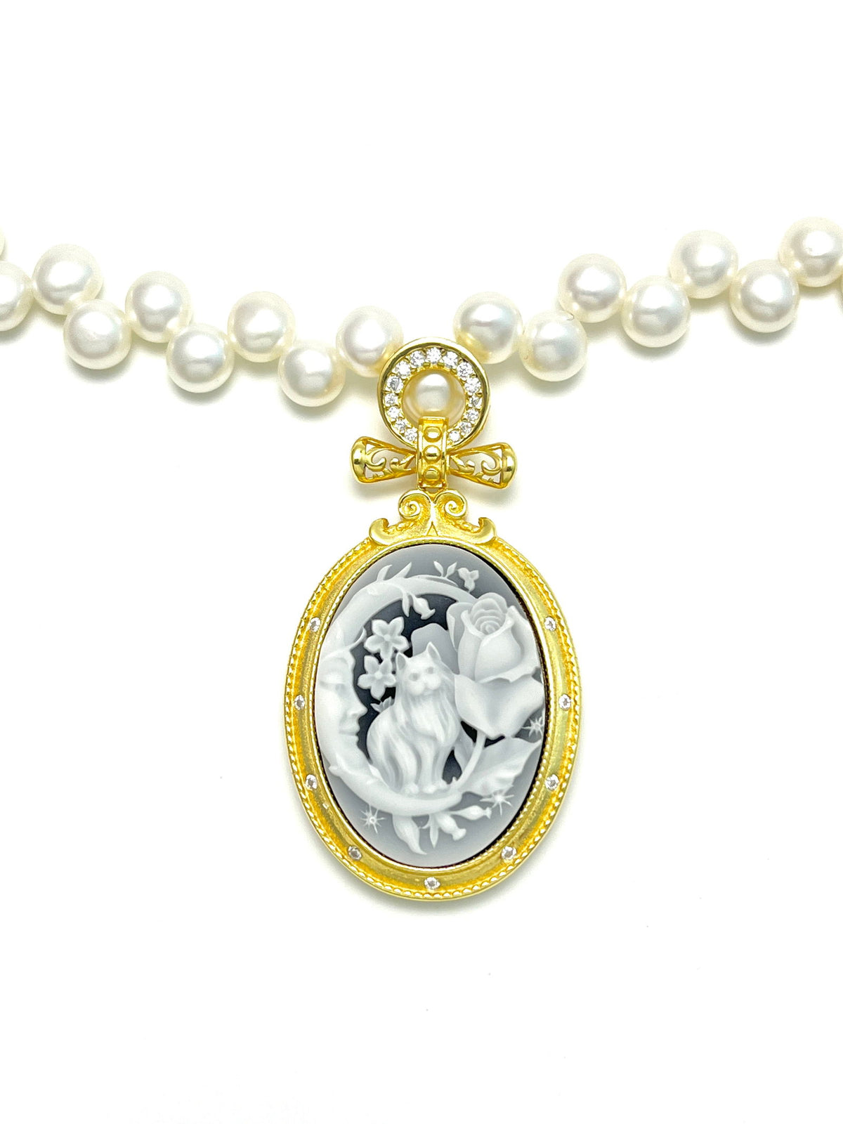 Side Braided Freshwater Pearl Necklace - Carameo Jewels