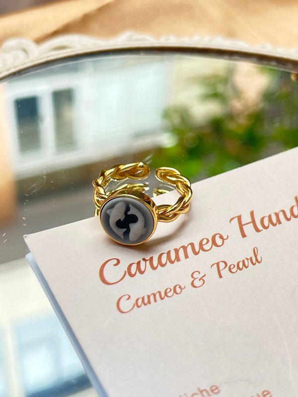 Zodiac Cameo Ring PISCES - Carameo Jewels